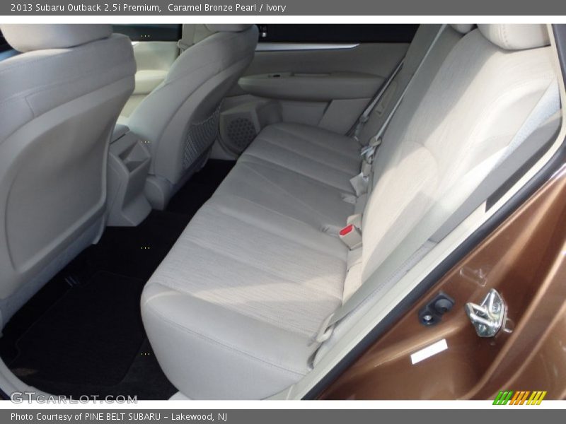 Caramel Bronze Pearl / Ivory 2013 Subaru Outback 2.5i Premium