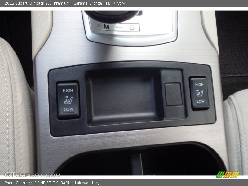 Caramel Bronze Pearl / Ivory 2013 Subaru Outback 2.5i Premium