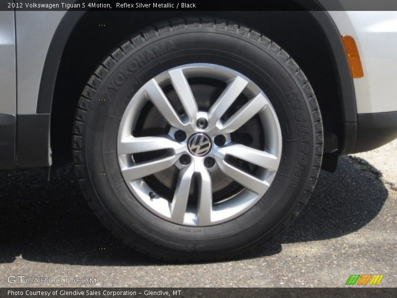  2012 Tiguan S 4Motion Wheel