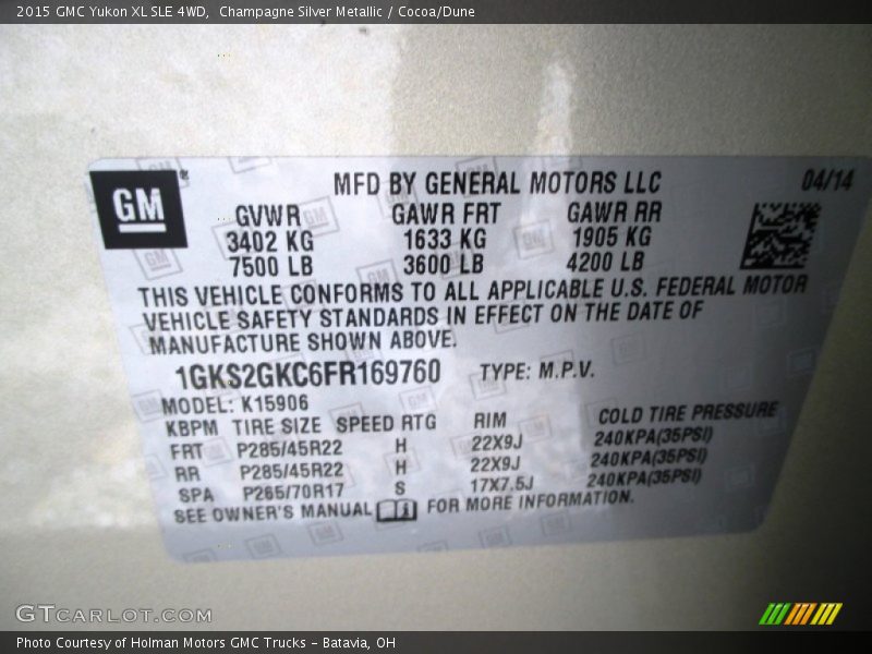 Champagne Silver Metallic / Cocoa/Dune 2015 GMC Yukon XL SLE 4WD
