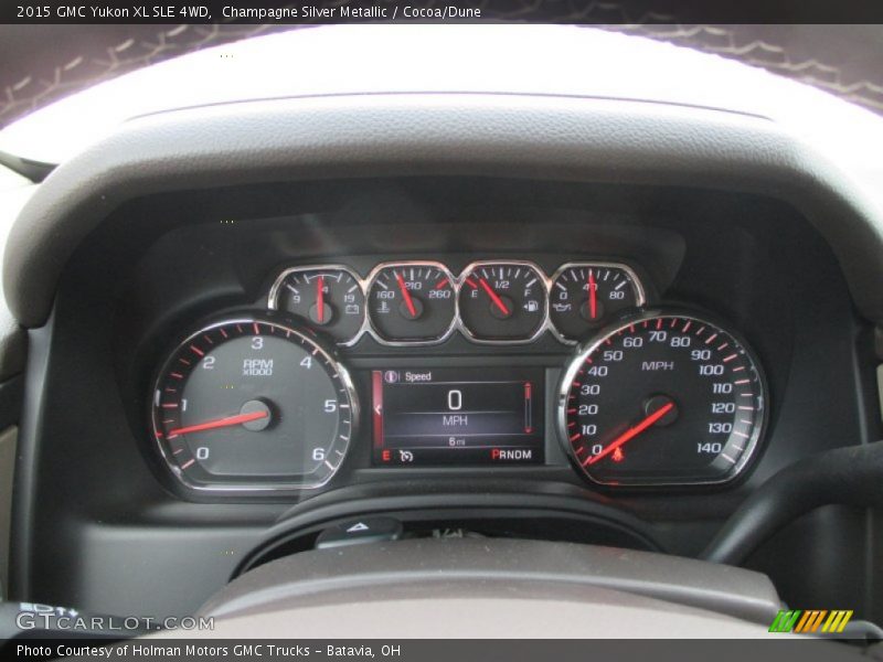 Champagne Silver Metallic / Cocoa/Dune 2015 GMC Yukon XL SLE 4WD
