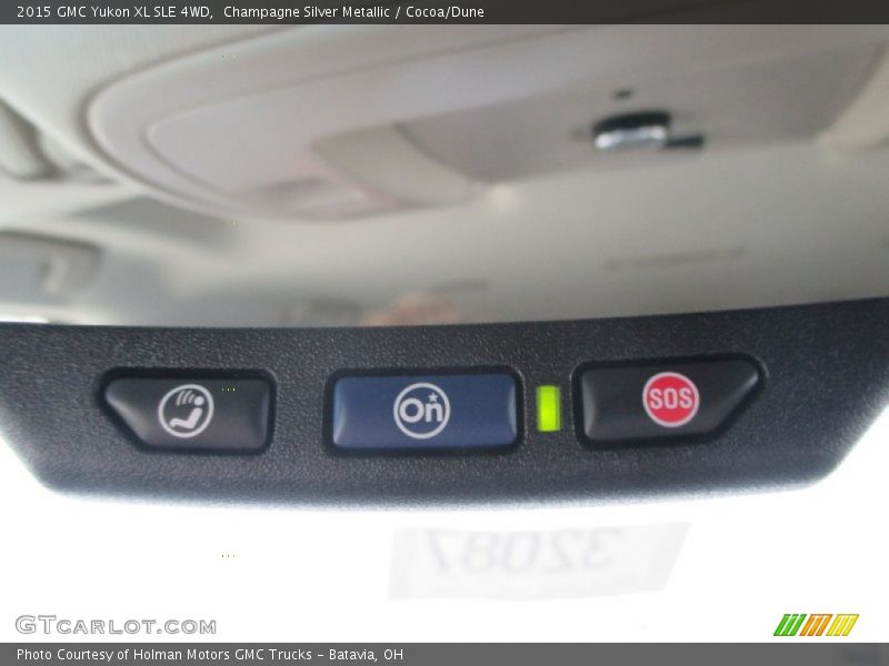 Champagne Silver Metallic / Cocoa/Dune 2015 GMC Yukon XL SLE 4WD