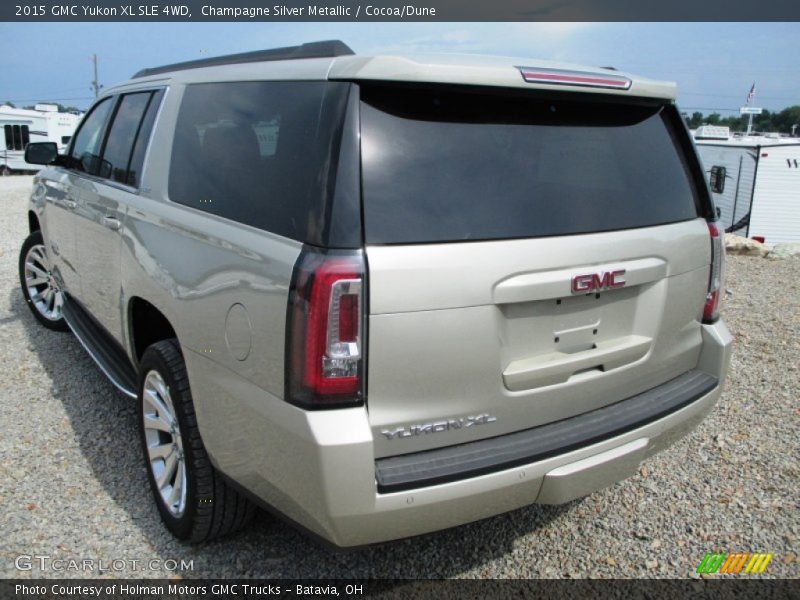 Champagne Silver Metallic / Cocoa/Dune 2015 GMC Yukon XL SLE 4WD