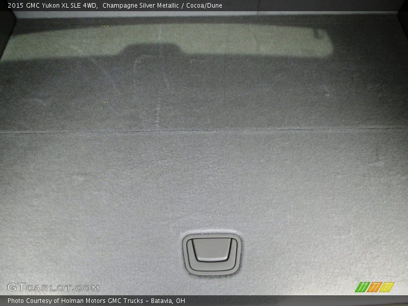 Champagne Silver Metallic / Cocoa/Dune 2015 GMC Yukon XL SLE 4WD