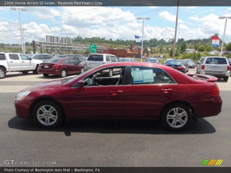 Redondo Red Pearl / Gray 2006 Honda Accord SE Sedan