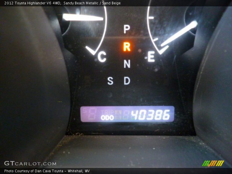 Sandy Beach Metallic / Sand Beige 2012 Toyota Highlander V6 4WD