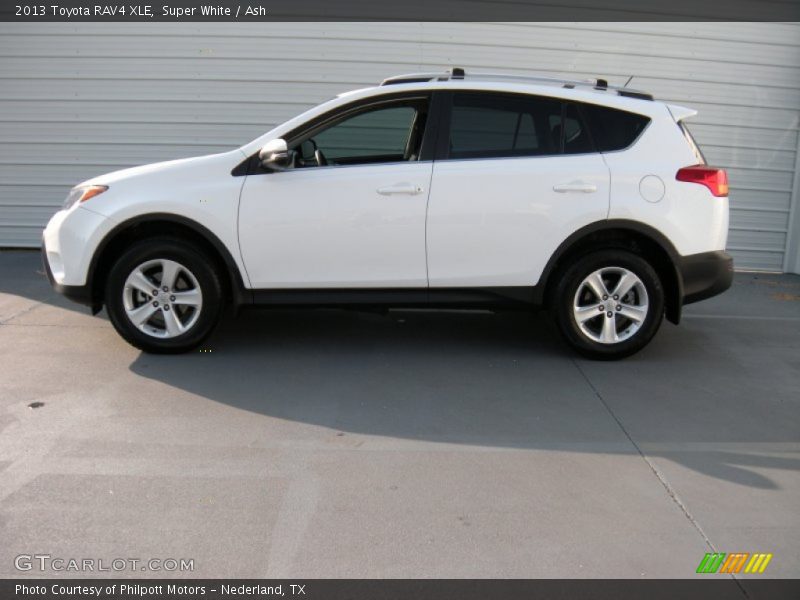 Super White / Ash 2013 Toyota RAV4 XLE