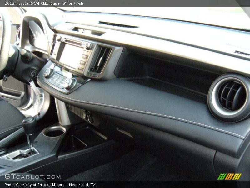 Super White / Ash 2013 Toyota RAV4 XLE