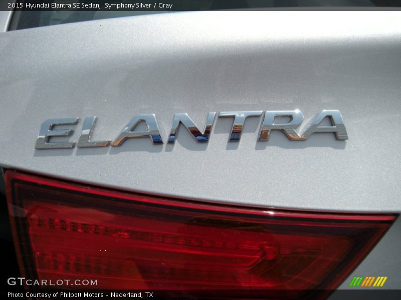 Symphony Silver / Gray 2015 Hyundai Elantra SE Sedan