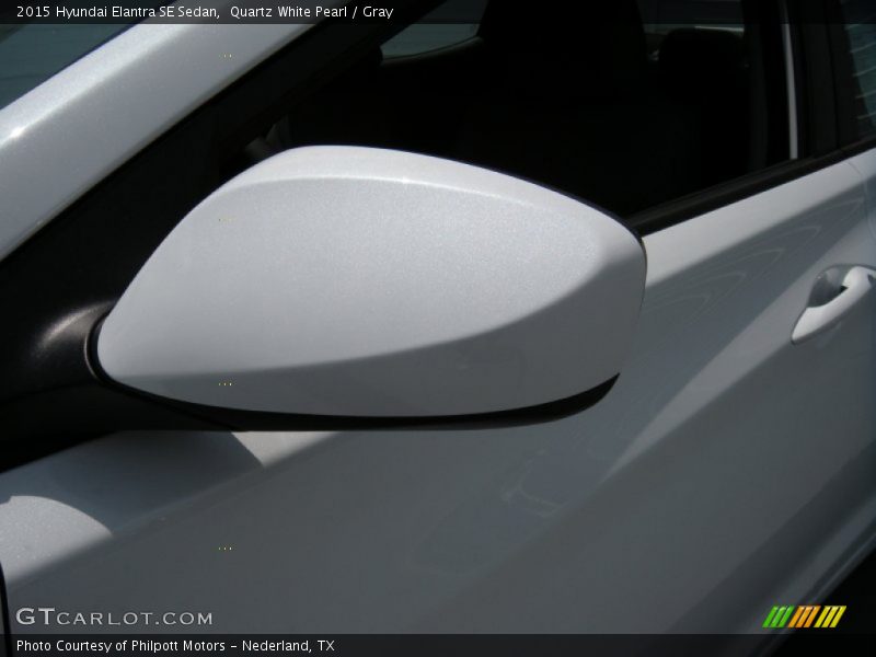 Quartz White Pearl / Gray 2015 Hyundai Elantra SE Sedan