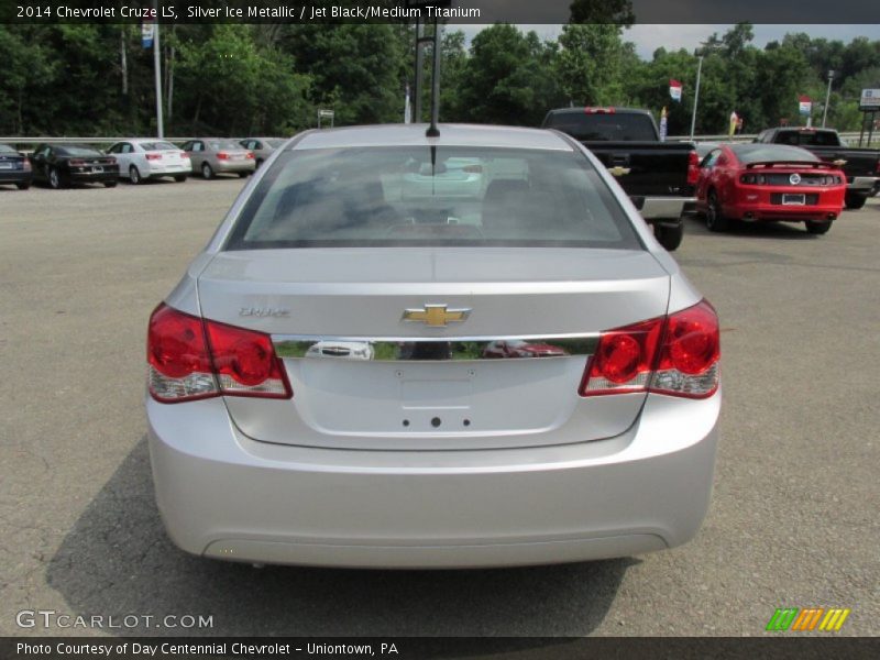 Silver Ice Metallic / Jet Black/Medium Titanium 2014 Chevrolet Cruze LS