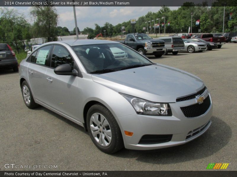 Silver Ice Metallic / Jet Black/Medium Titanium 2014 Chevrolet Cruze LS