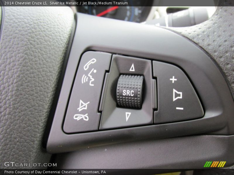 Silver Ice Metallic / Jet Black/Medium Titanium 2014 Chevrolet Cruze LS