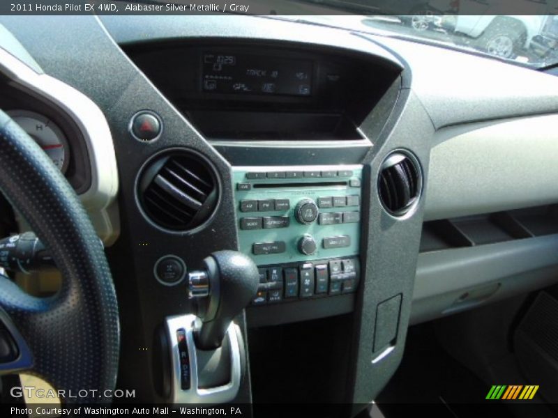 Alabaster Silver Metallic / Gray 2011 Honda Pilot EX 4WD