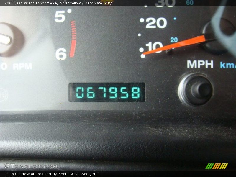 Solar Yellow / Dark Slate Gray 2005 Jeep Wrangler Sport 4x4