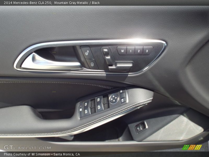 Mountain Gray Metallic / Black 2014 Mercedes-Benz CLA 250