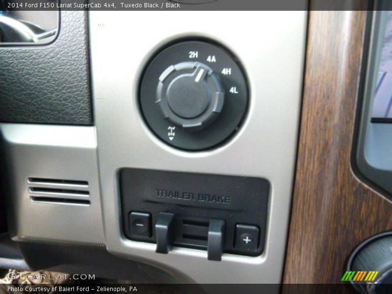 Tuxedo Black / Black 2014 Ford F150 Lariat SuperCab 4x4