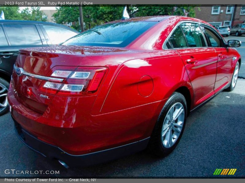 Ruby Red Metallic / Dune 2013 Ford Taurus SEL