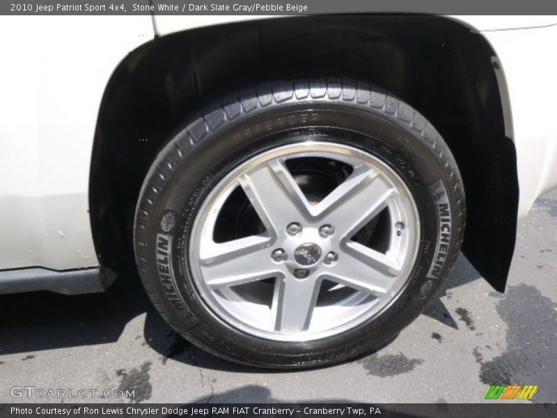 Stone White / Dark Slate Gray/Pebble Beige 2010 Jeep Patriot Sport 4x4