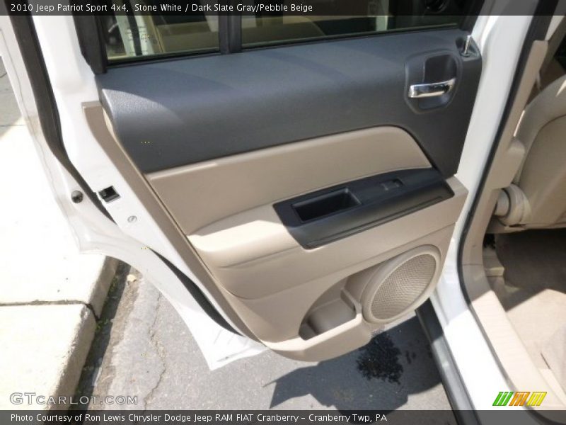 Stone White / Dark Slate Gray/Pebble Beige 2010 Jeep Patriot Sport 4x4