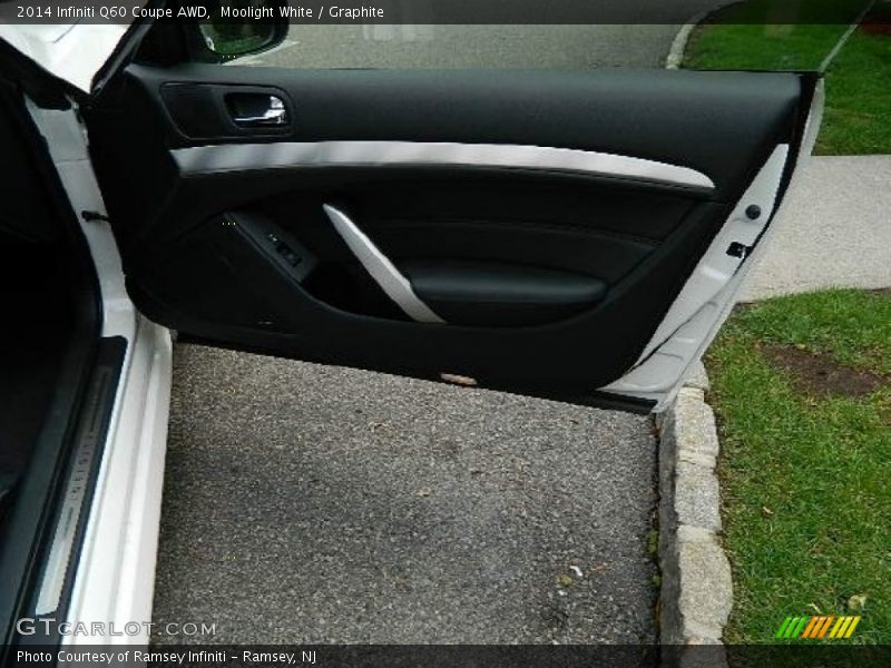 Moolight White / Graphite 2014 Infiniti Q60 Coupe AWD