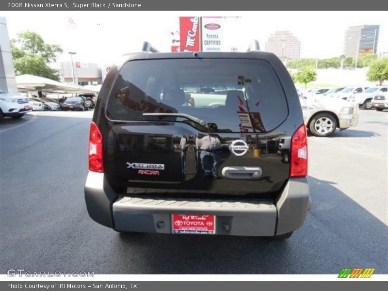 Super Black / Sandstone 2008 Nissan Xterra S