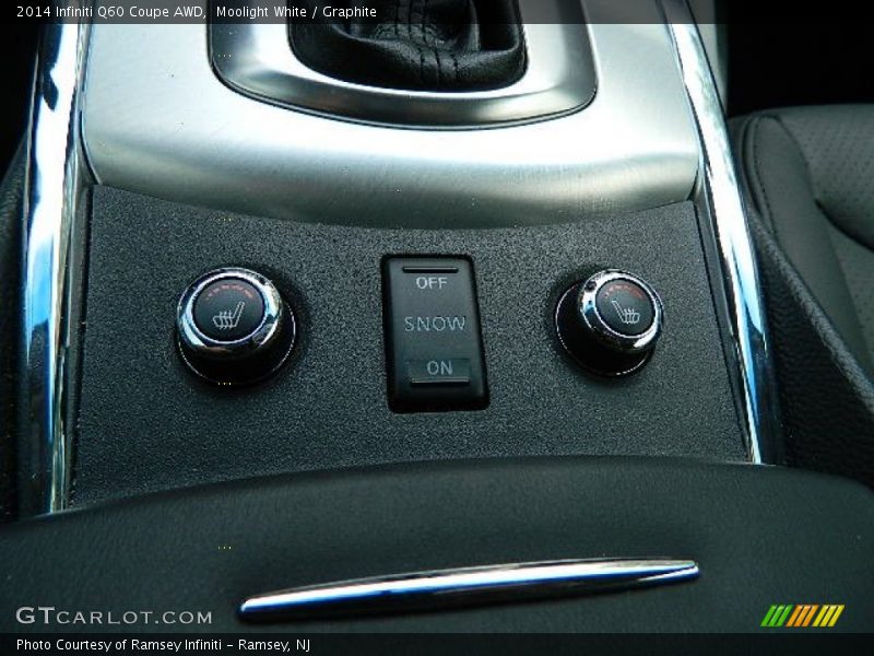 Moolight White / Graphite 2014 Infiniti Q60 Coupe AWD