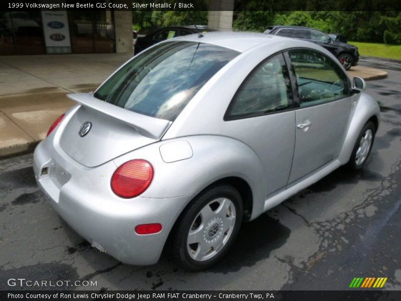 Silver Metallic / Black 1999 Volkswagen New Beetle GLS Coupe