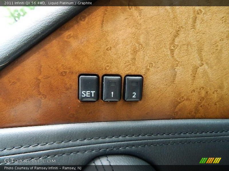 Liquid Platinum / Graphite 2011 Infiniti QX 56 4WD