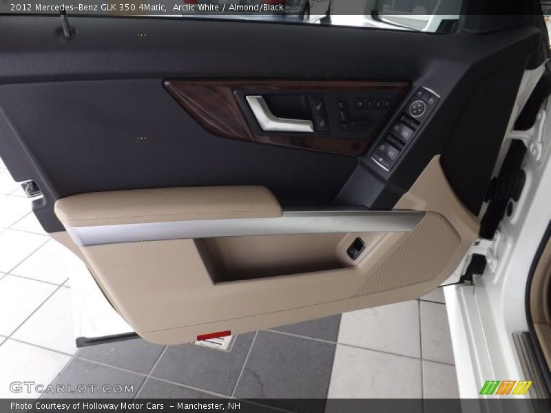 Arctic White / Almond/Black 2012 Mercedes-Benz GLK 350 4Matic