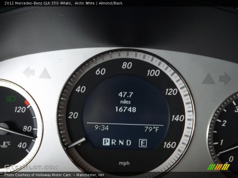 Arctic White / Almond/Black 2012 Mercedes-Benz GLK 350 4Matic