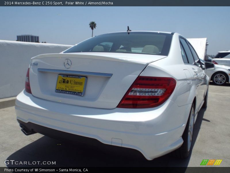 Polar White / Almond/Mocha 2014 Mercedes-Benz C 250 Sport