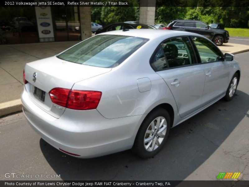 Reflex Silver Metallic / Titan Black 2012 Volkswagen Jetta SE Sedan