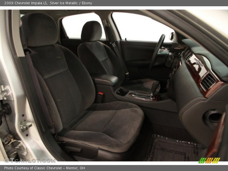 Silver Ice Metallic / Ebony 2009 Chevrolet Impala LS