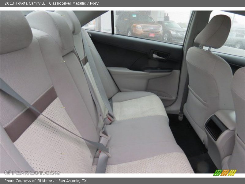 Classic Silver Metallic / Ivory 2013 Toyota Camry LE