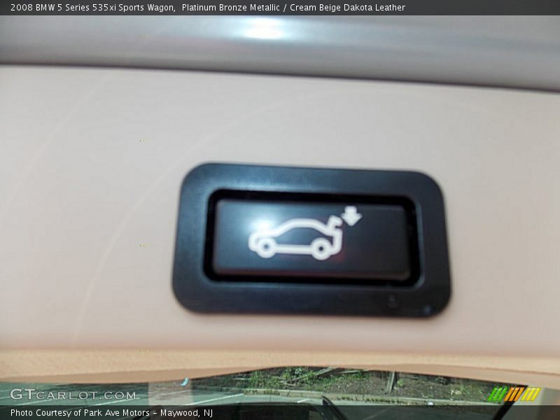 Platinum Bronze Metallic / Cream Beige Dakota Leather 2008 BMW 5 Series 535xi Sports Wagon