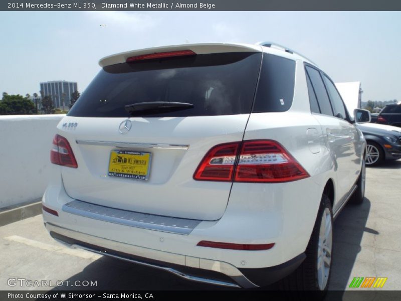 Diamond White Metallic / Almond Beige 2014 Mercedes-Benz ML 350