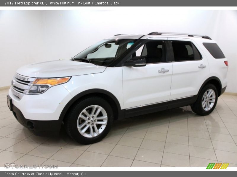 White Platinum Tri-Coat / Charcoal Black 2012 Ford Explorer XLT