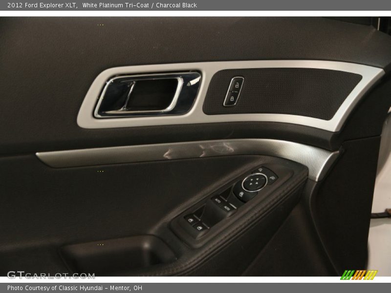 White Platinum Tri-Coat / Charcoal Black 2012 Ford Explorer XLT