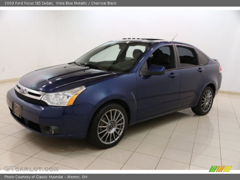 Vista Blue Metallic / Charcoal Black 2009 Ford Focus SES Sedan