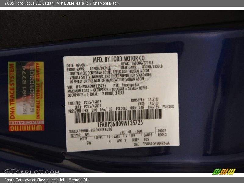 Vista Blue Metallic / Charcoal Black 2009 Ford Focus SES Sedan