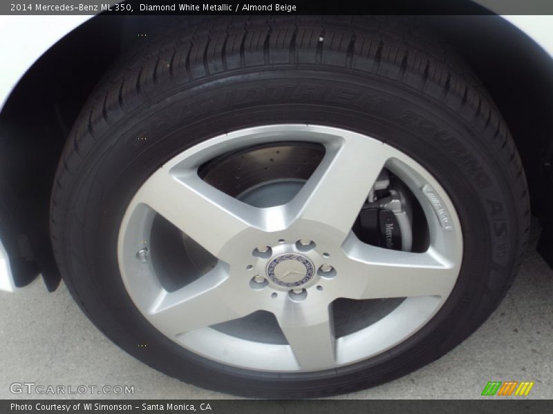 Diamond White Metallic / Almond Beige 2014 Mercedes-Benz ML 350