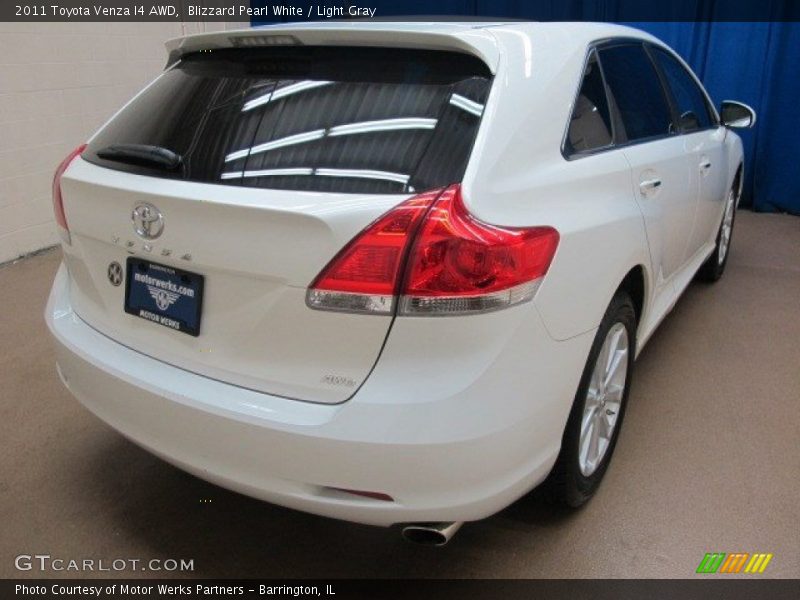 Blizzard Pearl White / Light Gray 2011 Toyota Venza I4 AWD