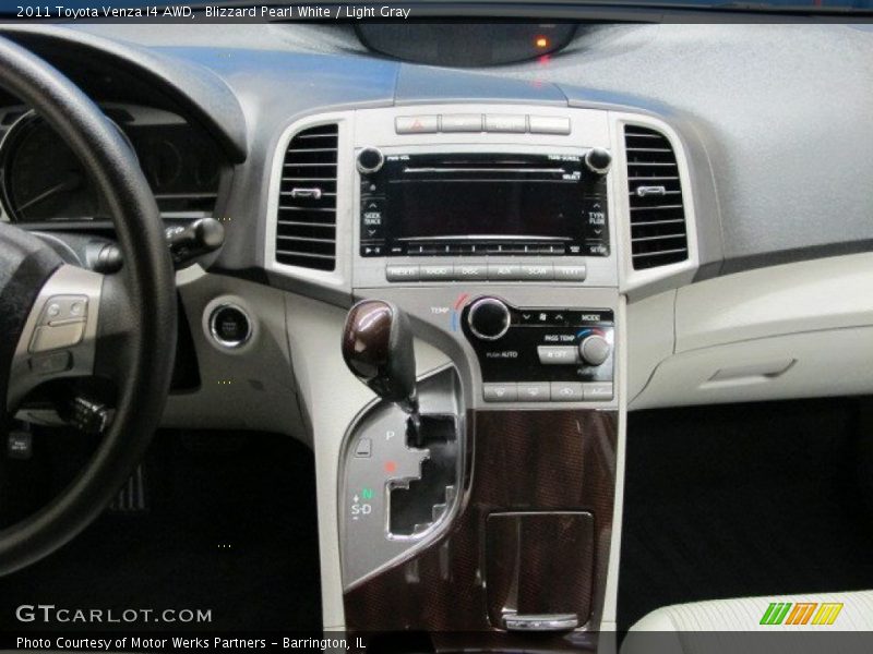 Blizzard Pearl White / Light Gray 2011 Toyota Venza I4 AWD