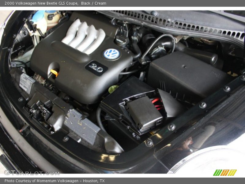 Black / Cream 2000 Volkswagen New Beetle GLS Coupe