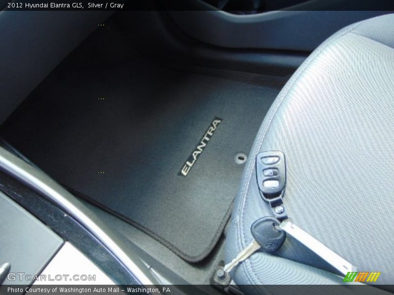 Silver / Gray 2012 Hyundai Elantra GLS