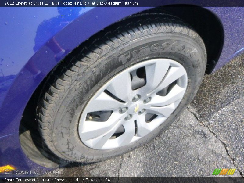 Blue Topaz Metallic / Jet Black/Medium Titanium 2012 Chevrolet Cruze LS