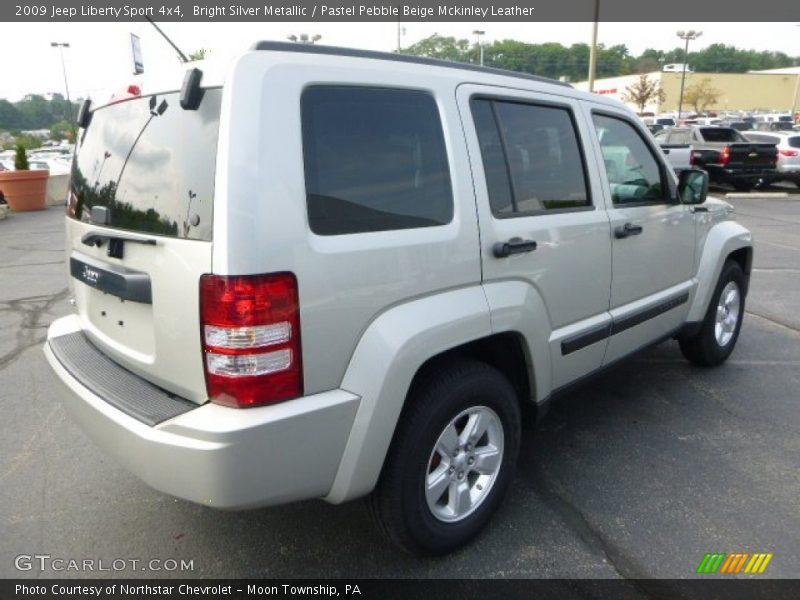 Bright Silver Metallic / Pastel Pebble Beige Mckinley Leather 2009 Jeep Liberty Sport 4x4