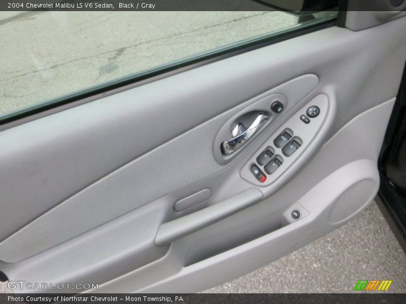 Black / Gray 2004 Chevrolet Malibu LS V6 Sedan