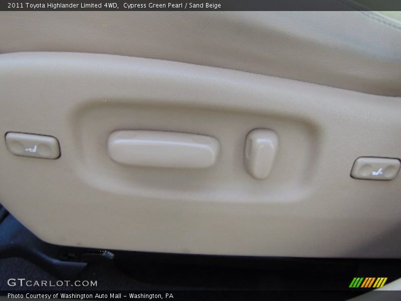 Cypress Green Pearl / Sand Beige 2011 Toyota Highlander Limited 4WD